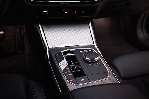 BMW M340i 13 of 25