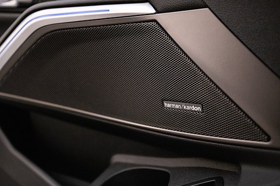 BMW M340i 10 of 25