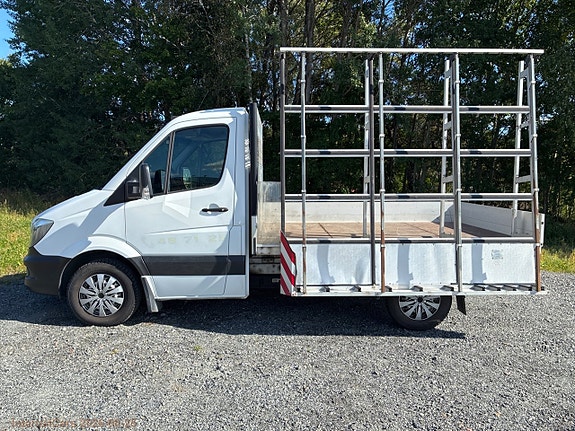 Mercedes-Benz Sprinter 208 10 of 28