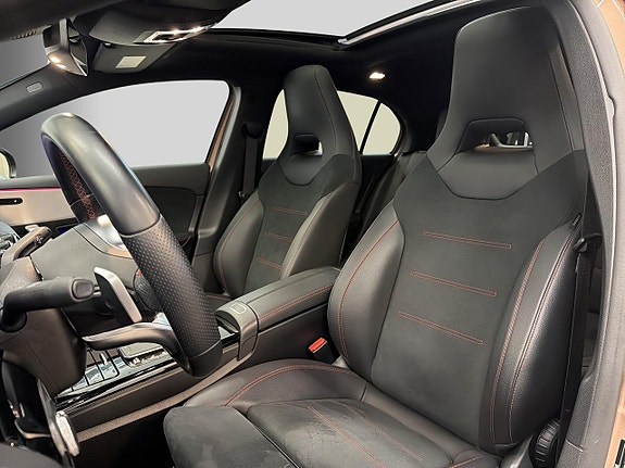 Mercedes-Benz A250 e 9 of 28