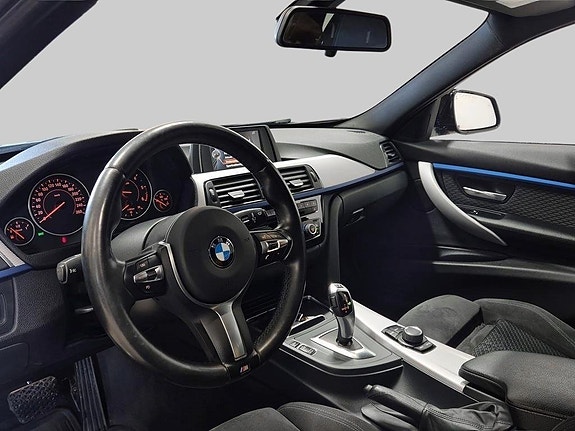 BMW 335d 8 of 17