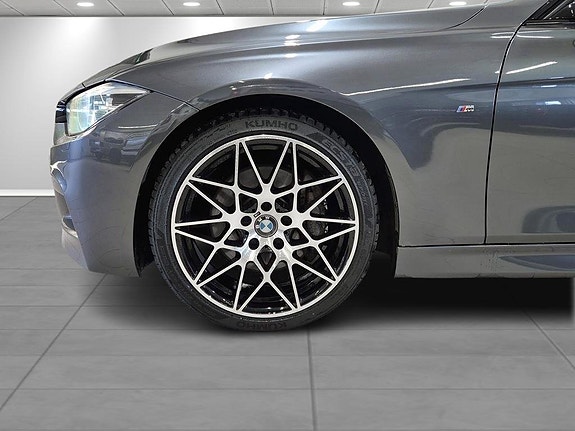 BMW 335d 5 of 5