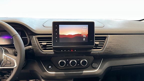 Renault Trafic 12 of 12
