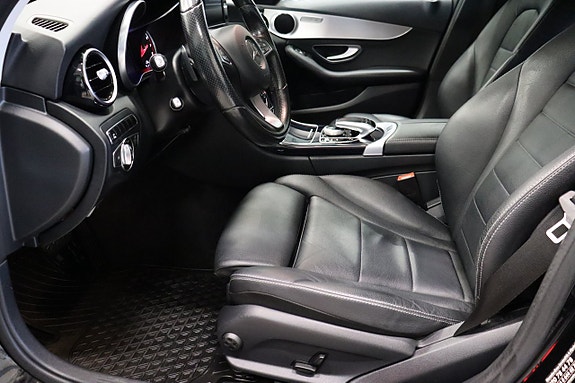 Mercedes-Benz C350 8 of 24