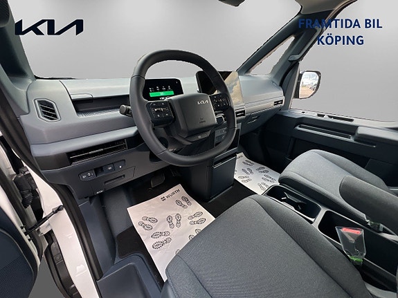 Kia PV5 8 of 30