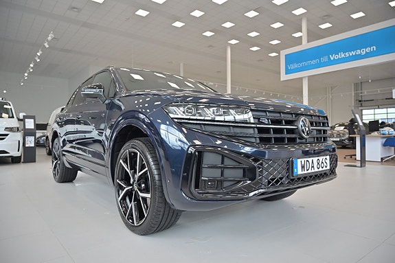Volkswagen Touareg 4 of 30