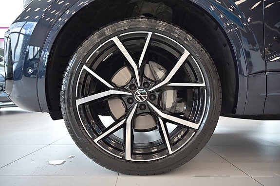Volkswagen Touareg 10 of 30