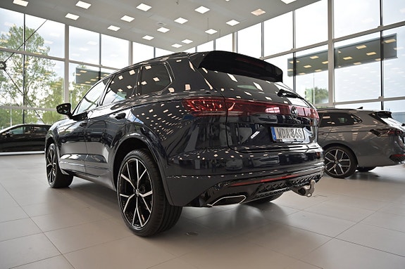 Volkswagen Touareg 7 of 30
