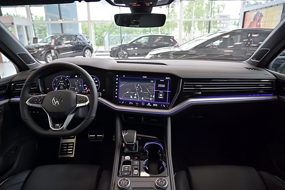 Volkswagen Touareg 11 of 30