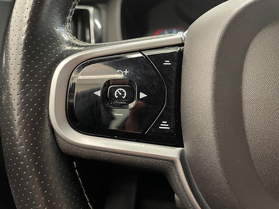 Volvo XC60 21 of 23