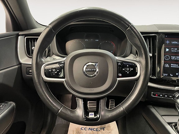 Volvo XC60 13 of 23