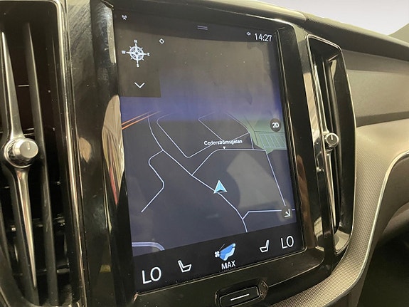 Volvo XC60 18 of 23