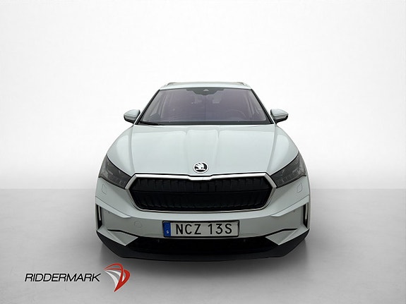 Skoda Enyaq 3 of 5