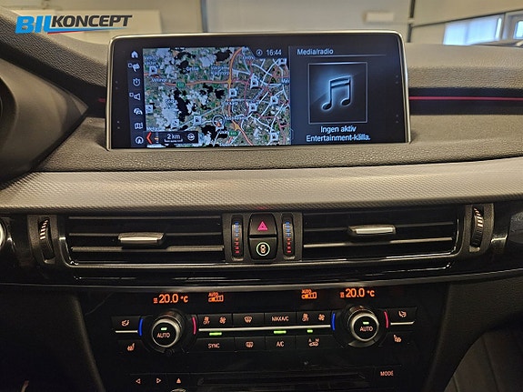 BMW X5 27 of 27