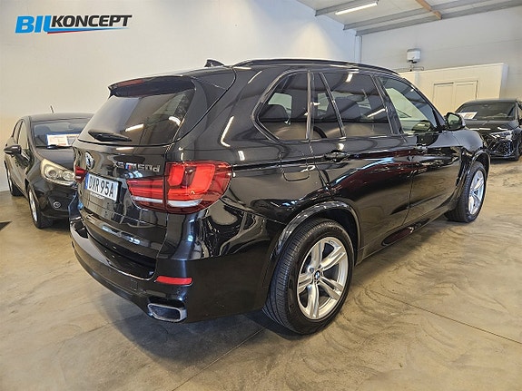 BMW X5 3 of 26