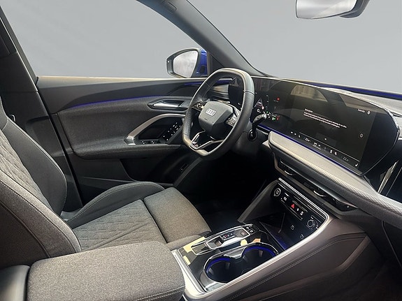 Audi Q5 6 of 9