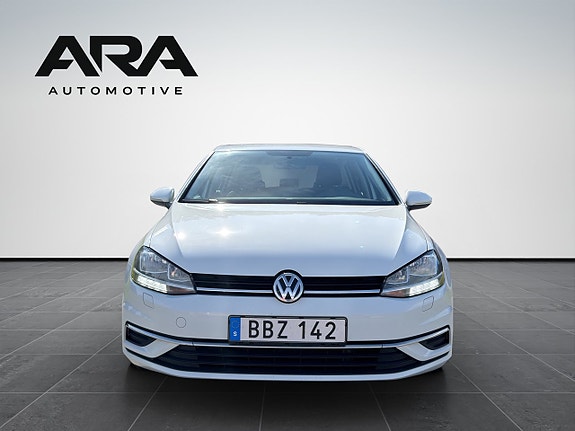 Volkswagen Golf I 2 of 5