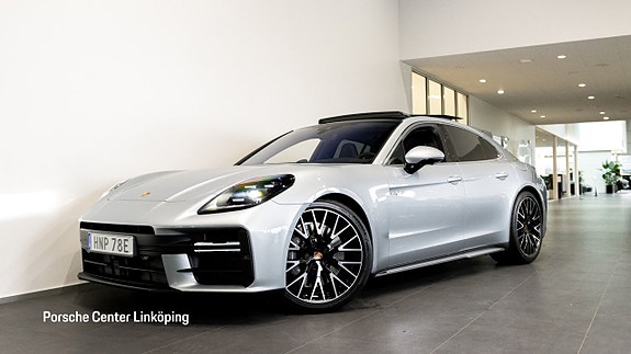 Porsche Panamera 4 7 of 25