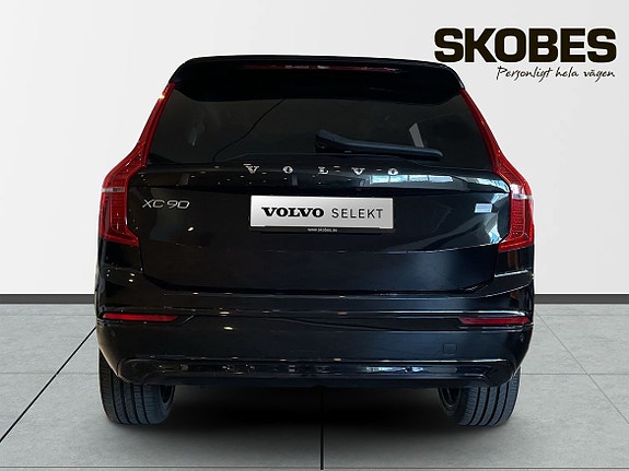 Volvo XC90 7 of 20