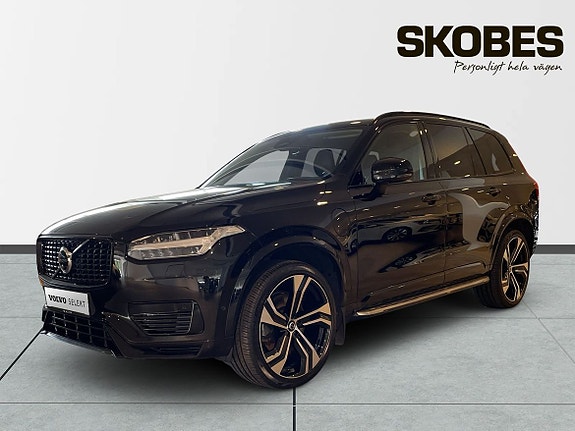 Volvo XC90 3 of 5