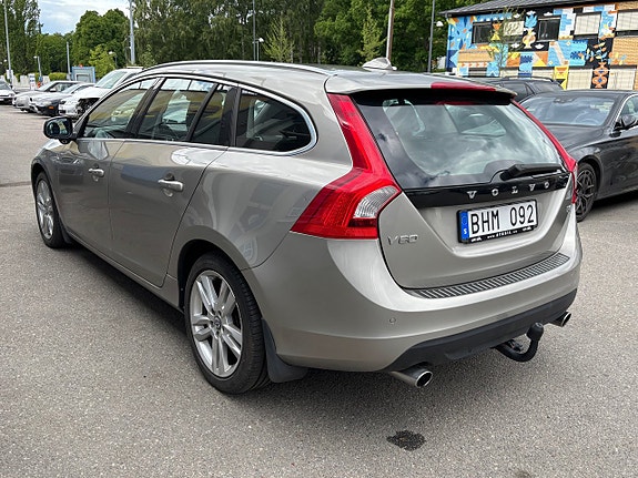 Volvo V60 3 of 8