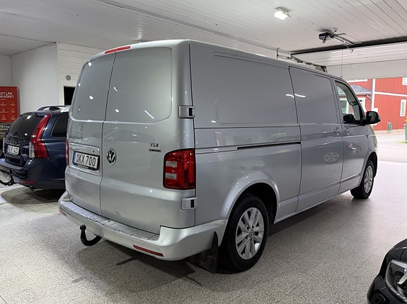 Volkswagen Transporter 4 of 5