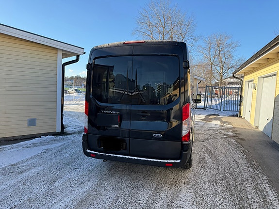 Ford Transit 3 of 5