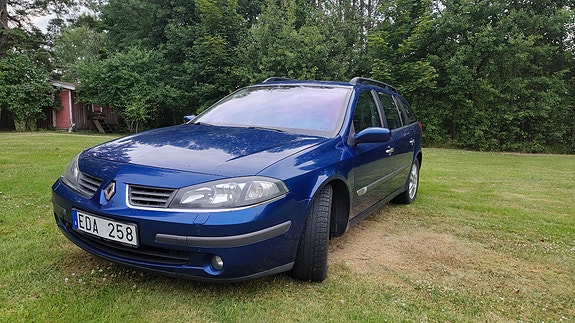 Renault Laguna 3 of 5