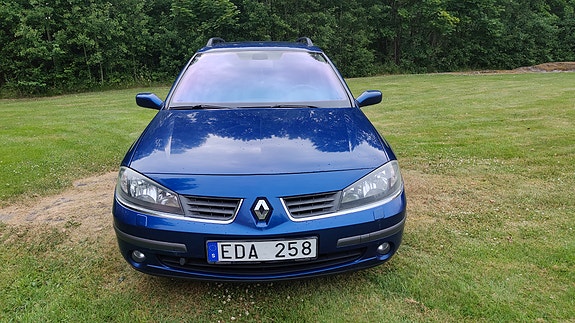 Renault Laguna 2 of 5