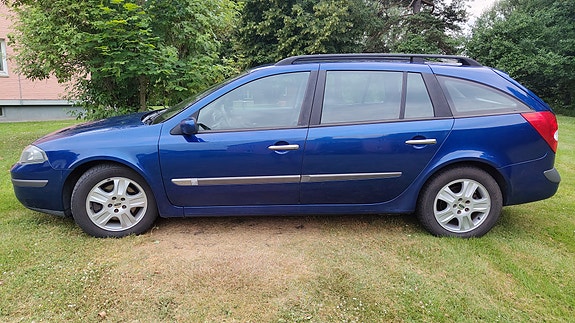 Renault Laguna 4 of 5