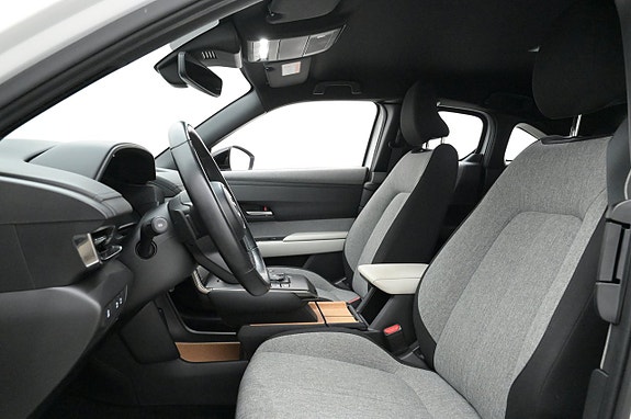 Mazda MX-30 10 of 27