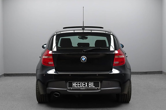 BMW 120d 6 of 22