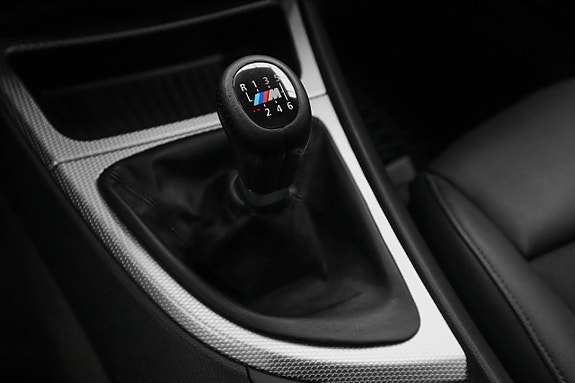 BMW 120d 16 of 22