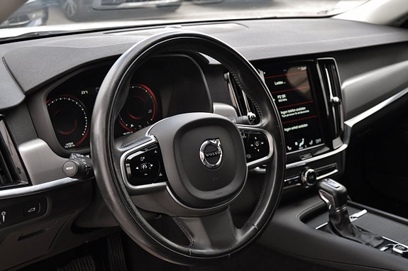 Volvo V90 6 of 11