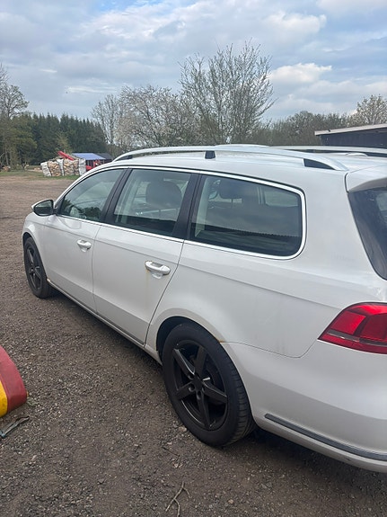 Volkswagen Passat 6 of 7