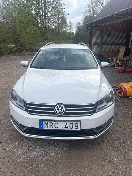 Volkswagen Passat 4 of 5