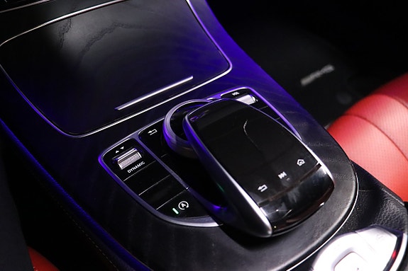 Mercedes-Benz E450 28 of 30