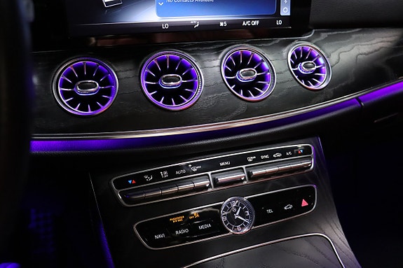 Mercedes-Benz E450 29 of 30