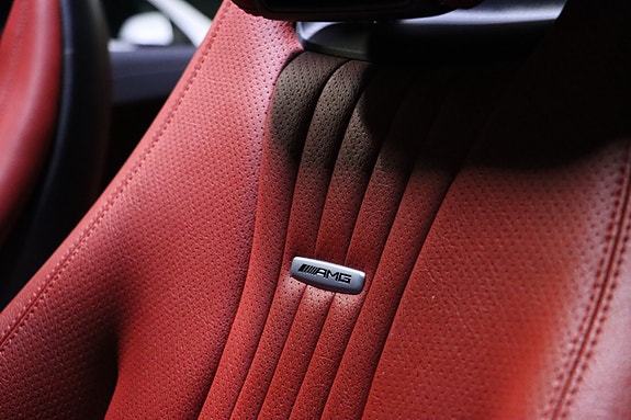Mercedes-Benz E450 14 of 30