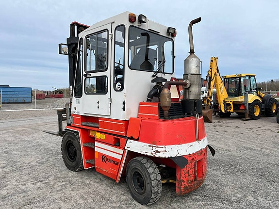 Kalmar Dieseltruck DC 4,5-500. Perkins 4 Cyl 3 of 12