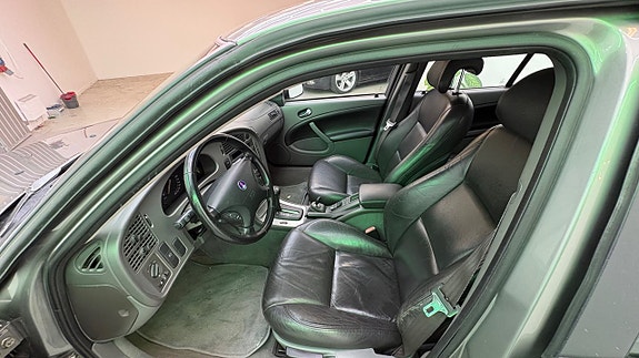 Saab 9-5 13 of 17