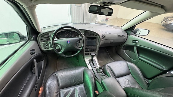 Saab 9-5 12 of 17