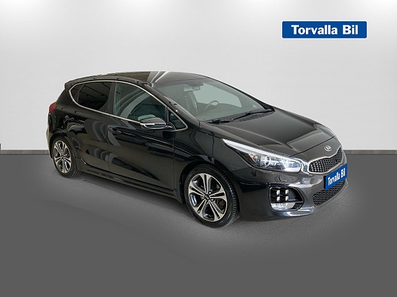 Kia Ceed 3 of 5