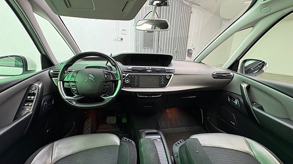 Citroen Grand C4 Picasso 14 of 24