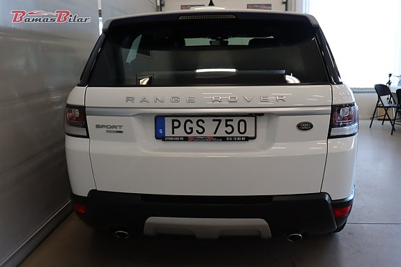 Land Rover Range Rover Sport 4 of 5