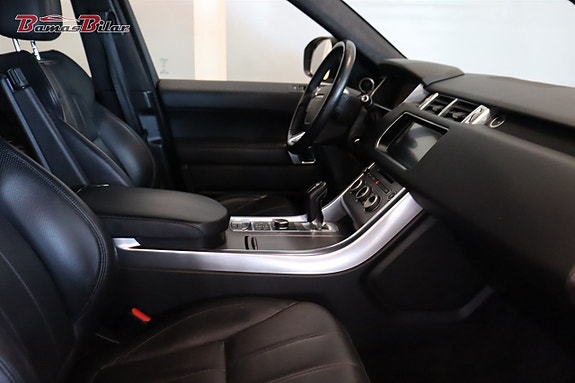 Land Rover Range Rover Sport 13 of 24