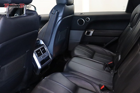 Land Rover Range Rover Sport 15 of 24