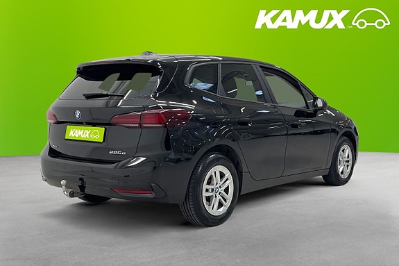 BMW 225xe 4 of 5