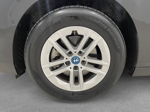 BMW 225xe 8 of 24