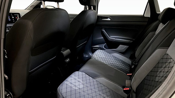 Volkswagen Taigo 11 of 18